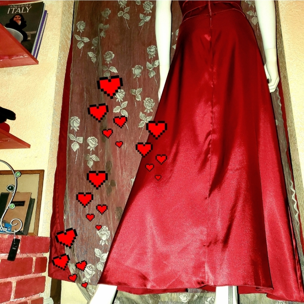 ❤NWOT- Gorgeous Red Satin Strapless Gown w/ Belted Waist ❤ - Picture 11 of 15